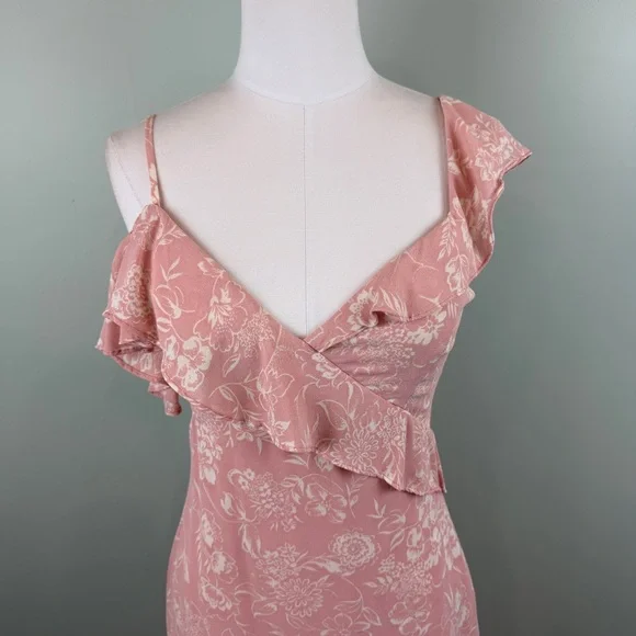 Reformation Asymmetrical Pink Floral Adora Dress size 4, Romantic - Picture 2 of 12